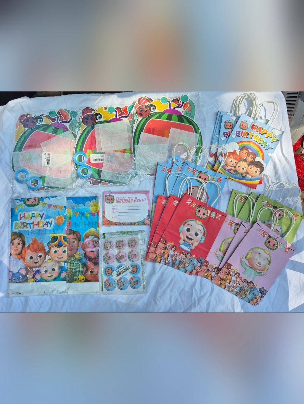 Cocomelon Birthday Party Bundle - Decor, Tablecloths & Favor Bags! 🍬